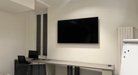 Soluzioni audio-video per sale riunioni e meeting con caso studio