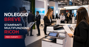 Stampante multifunzione a noleggio per evento temporaneo, immagine esemplificativa con persone nella hall di un evento